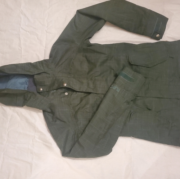 BURTON snow jacket - Picture 2 of 3